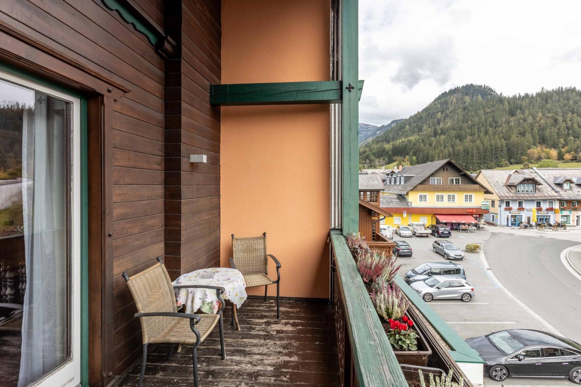 Hotel Post By Keyone Bad Mitterndorf Esterno foto
