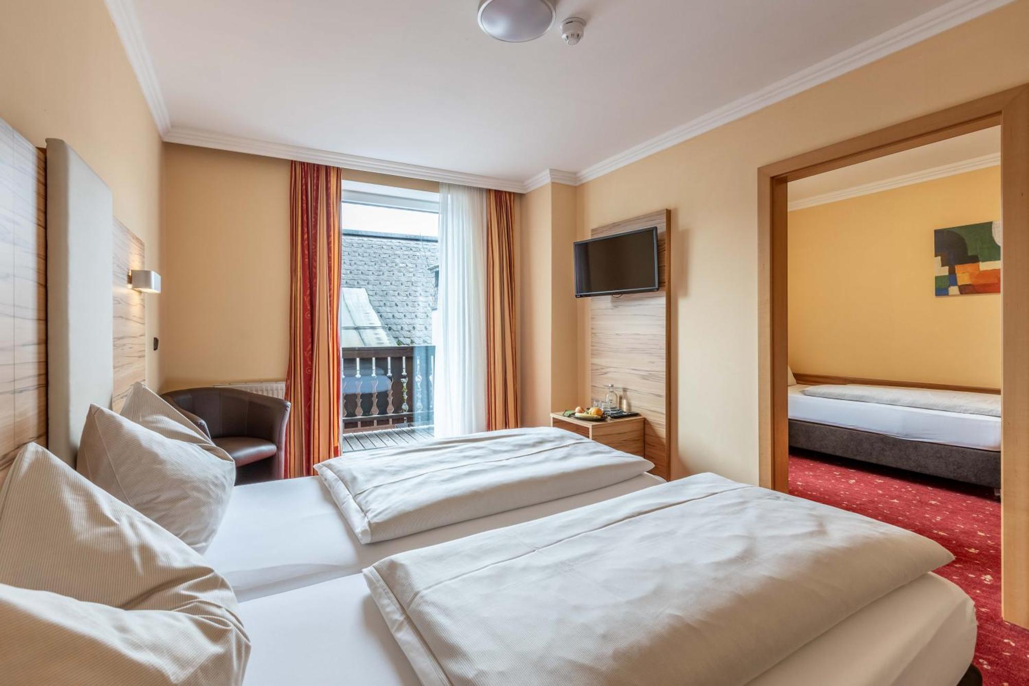 Hotel Post By Keyone Bad Mitterndorf Esterno foto